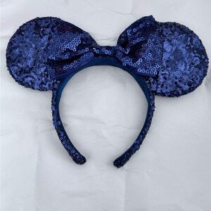 2F$15 Deal! Used Disney Sequin Mouse Ears Dark Blue Headband